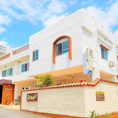 民宿さざんか Okinawa Bagian luar foto